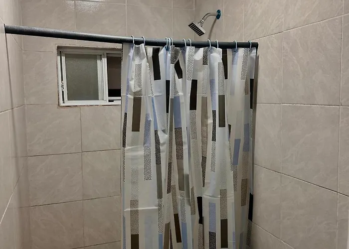 Pensión Cuartos Lupita *